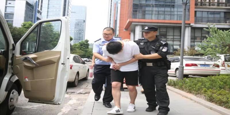 重庆警方打掉一“网络算命”诈骗团伙 210多名嫌疑人被刑拘