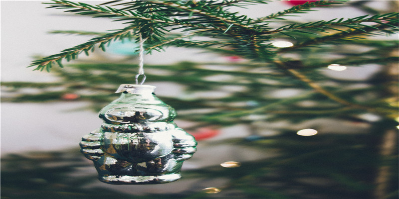 梦到别人出血是好是坏(做梦梦到自己流血了是好还是坏)