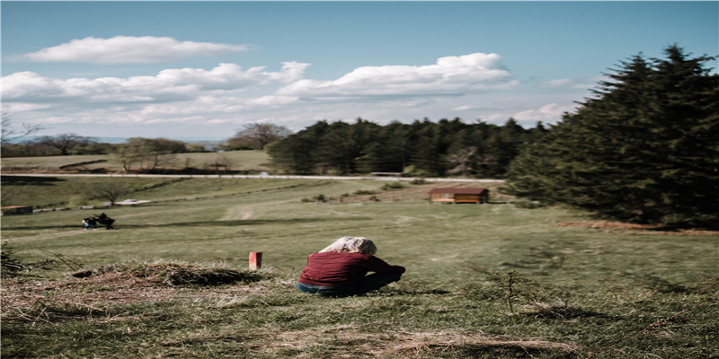 女人寿命长不长,看脚就能知晓吗?你的脚有没有这3个特征呢?