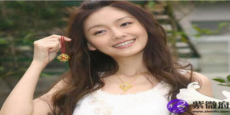 大s的面相分析(大s多大结婚)