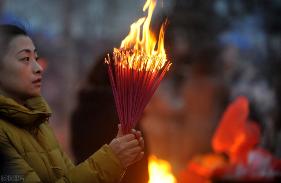 2021年11月11日财神方位(网友给的2021一起接财神的时间表)
