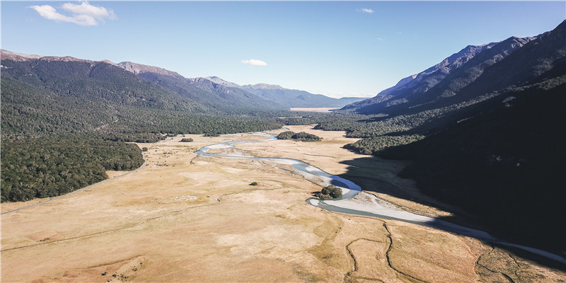 郭晶晶霍启刚相恋8年，结婚7年，同走过15年婚姻他们依旧恩爱如初