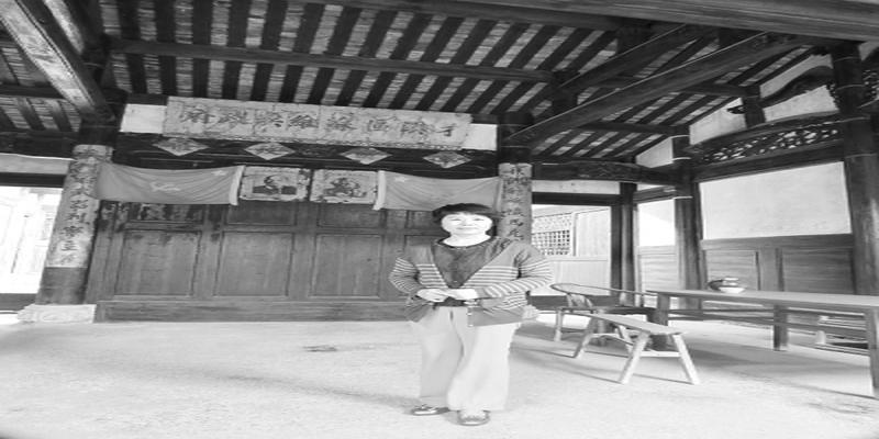 光明记忆罗盘(“让价值观成为青春梦想的导航罗盘”)