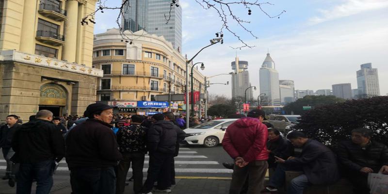 广东路股民悲喜录：牛熊轮换，静闹交替