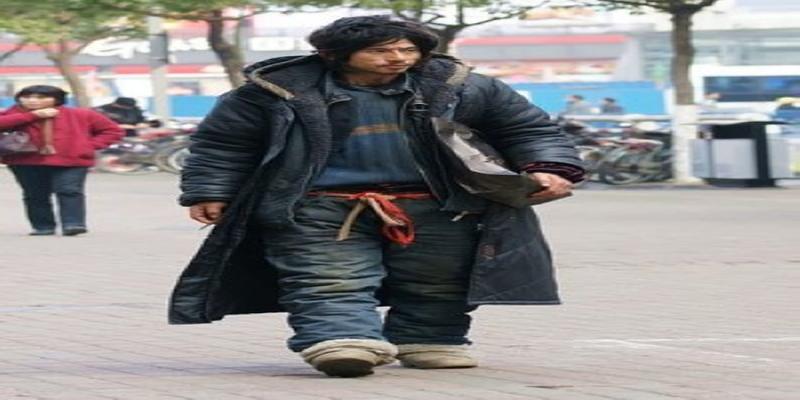 八字4柱都有披麻吊客丧门(命带驿马星的命运)