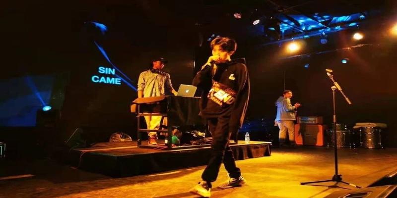 这个还在地下的Rapper，让我看到中文说唱的希望