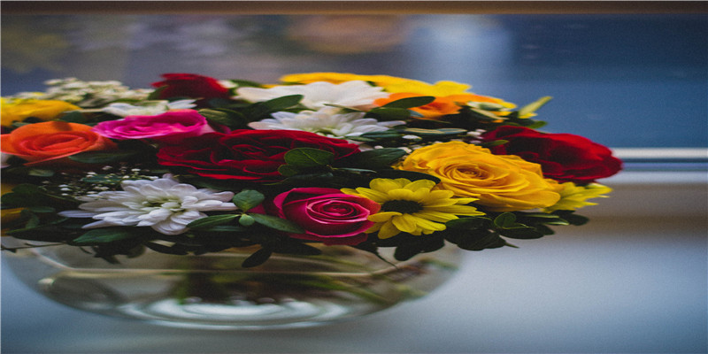 郭晶晶霍启刚相恋8年，结婚7年，同走过15年婚姻他们依旧恩爱如初