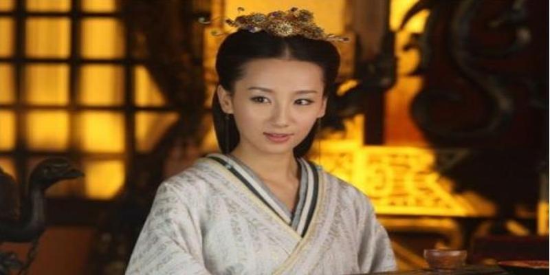 刘邦不爱的薄姬，阴差阳错成皇太后，而亲侄女却是大汉第一废后？