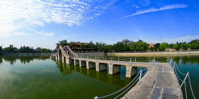 河南百泉景区：苏轼泼墨书写，乾隆砌石修湖，梅花易数邵雍故居