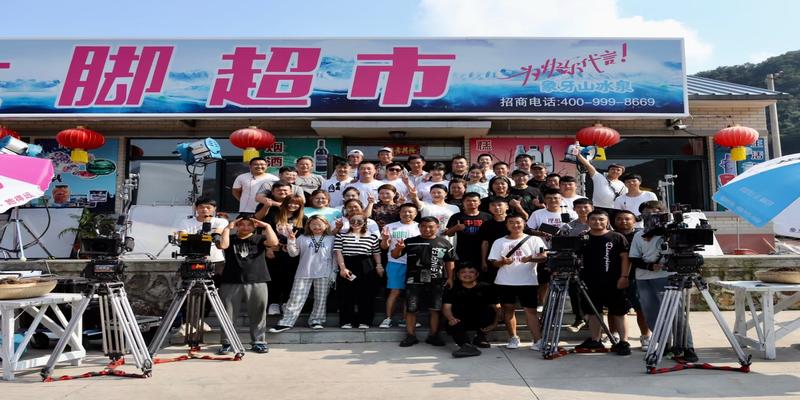 友人忆于月仙:你喊她“谢大脚”,她就笑