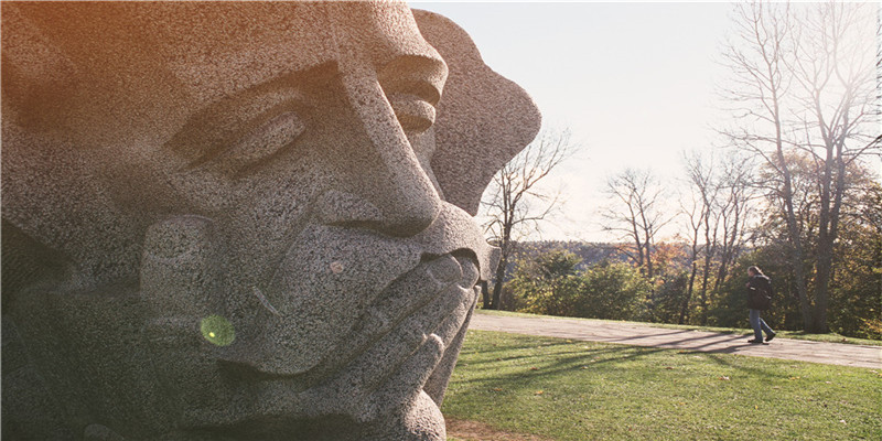 78属马女的婚姻怎么样(78岁老太花30多万美容直呼没效果)