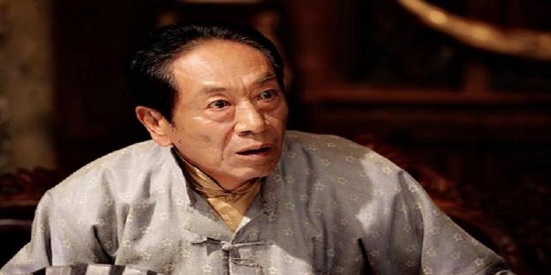 40岁到中戏求学，46岁靠捡漏的角色成名，二婚娶小37岁女粉丝为妻