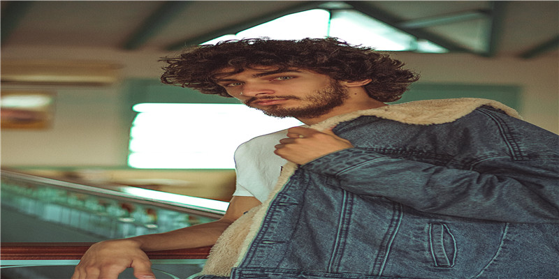 民国相士仇庆云算命很准,为何算不出妻子会背叛?女助手讲出实情