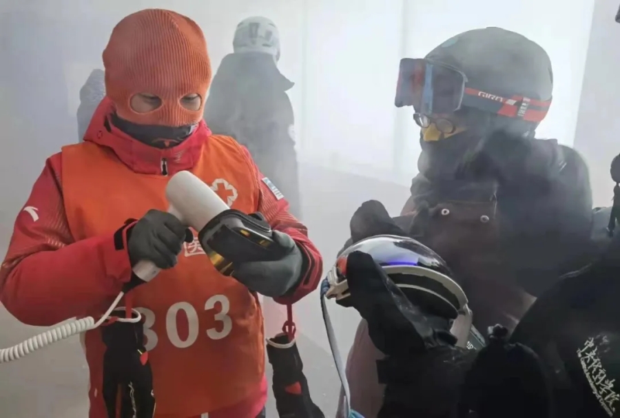 2008年7月6日出生人的命运(冬奥会上最会滑雪的“医生”)