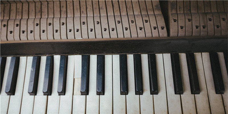 出去玩建个群叫什么名字(出去玩建个群叫什么名字搞笑)