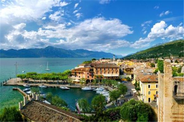 2017年风水布局吉凶方位图(数学方位图)