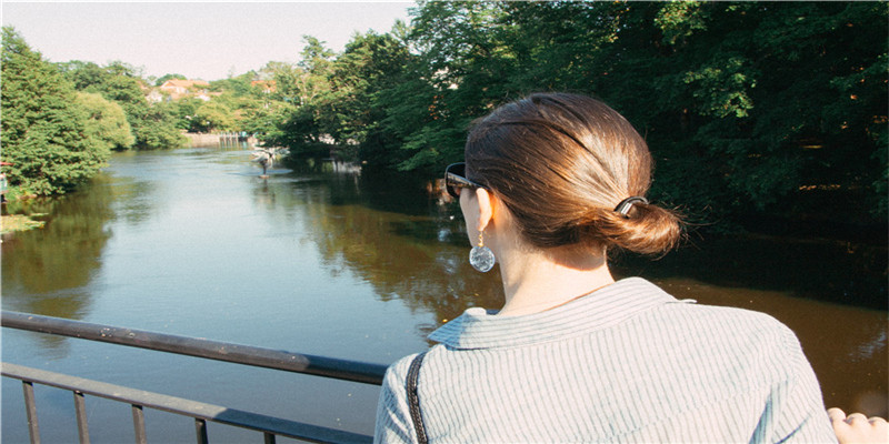 2000年的龙男命好不好(分析2000年千禧龙钞收藏价值)