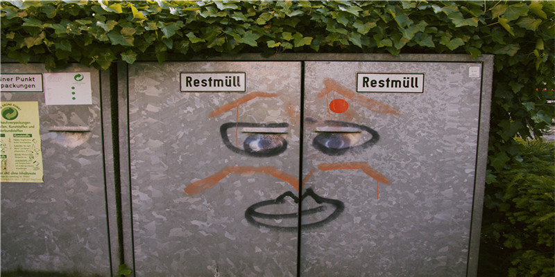 梦到拉屎是什么征兆(梦到自己得了胃癌症 意味着什么)