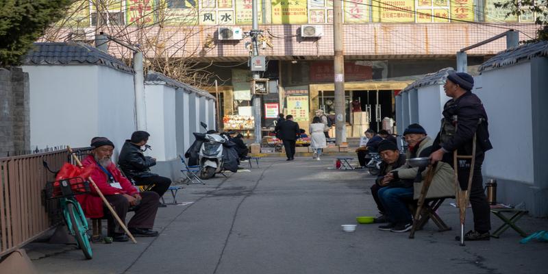 西安古老的八仙庵，慈禧太后曾入住过，附近很多算命道士