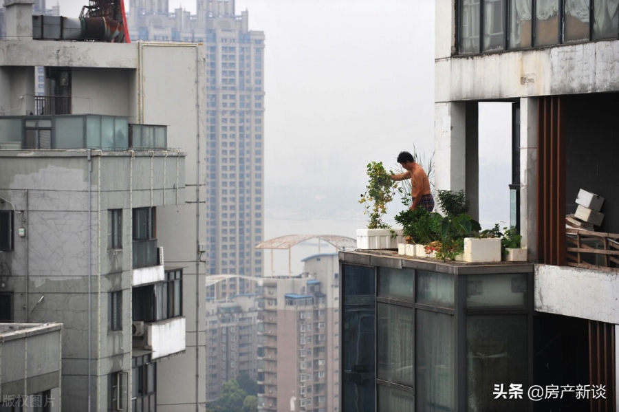 ?一栋楼不管多少层，有3类楼层都属于“黄金楼层”，买房前需了解