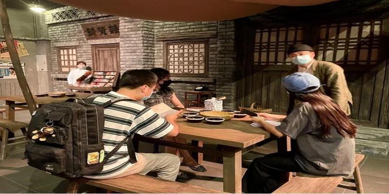 国内首个谍战沉浸剧本杀亮相 延安红街新晋网红打卡地吸引数万人