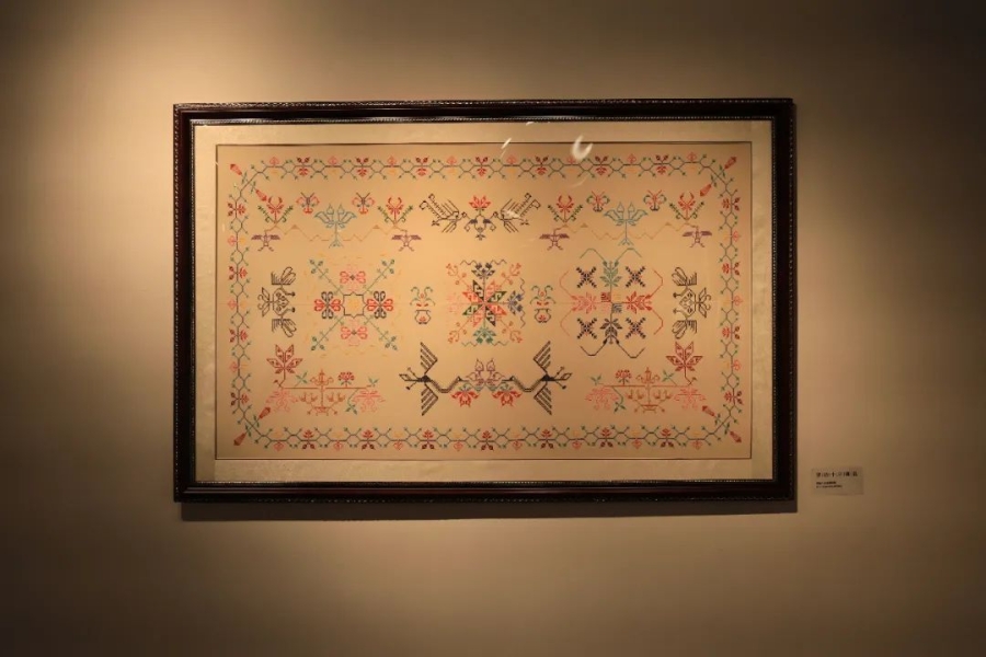 罗泾十字挑花:小挑花,大内涵