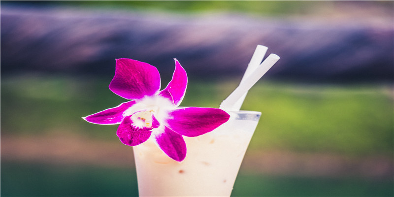 挨着河边房子风水好吗