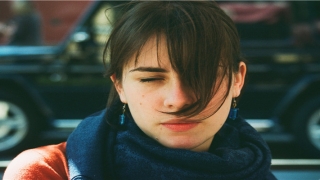 眉毛相连的男人命好吗(眉毛能泄露一个人太多的信息)