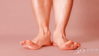 八字步怎么纠正(太早学3样东西)