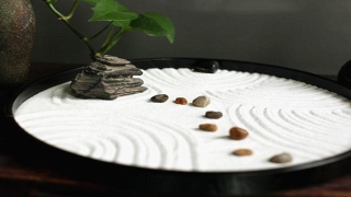 八字财为忌怎么看父亲(女命八字看父亲)