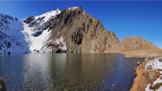 梦到老公和别的女人睡在一起什么意思(梦见老公对自己很体贴)