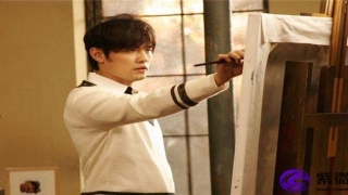 鼻子超级塌的帅哥侧面(塌鼻子厚嘴唇的帅哥)