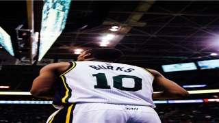 带锦字的男孩名字(男孩锦字取名要搭配哪个字好)