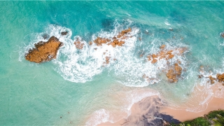 梦到飞檐走壁(梦到自己能飞檐走壁)