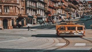 53岁的女人梦见自己怀孕(梦到怀孕解梦)_重复