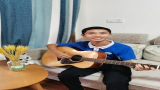 周易大学top(14岁宝安学生谢男轩)_重复