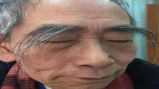 男人眉毛看相图解(50岁后男性眉毛变长意味着长寿)