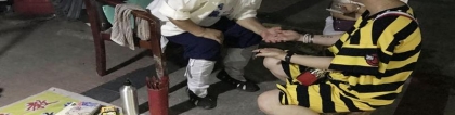 道士可以算卦吗(深夜道士们摆摊算命看相)