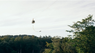梦到骑自行车又慢又沉(梦到骑自行车又慢又沉没气)