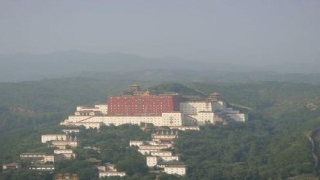 承德哪有算卦灵的(12年前承德避暑山庄是啥样)