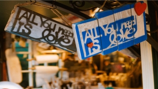 梦到超级巨大的大蟒蛇(梦里梦到蟒蛇)