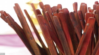 2021称骨算命详细解释(五分钟就学会的八字称骨算命法)_重复