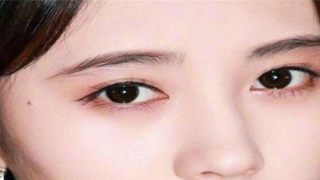 眉毛连在一起的女人的运势如何？(男人眉毛连着代表什么面相)