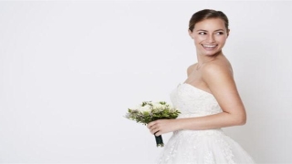 98年是什么命(98年寅时出生的女孩)