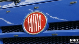 车轮外八字是什么车(火遍全网的太脱拉)