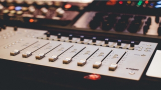 读懂天秤女 如何与天秤女相处(天秤的特征)