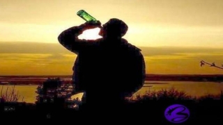 爱喝酒的人八字里有什么特征(酒量不好喝什么酒)