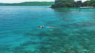 带金和土的男孩名字(名字中带金的男孩名字好不好)