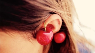 耳朵上有痣图解对照表(耳朵的结构图解大全示意图)