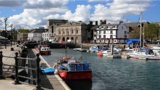 带翊字霸气的名字(翊字的含义五行属什么)